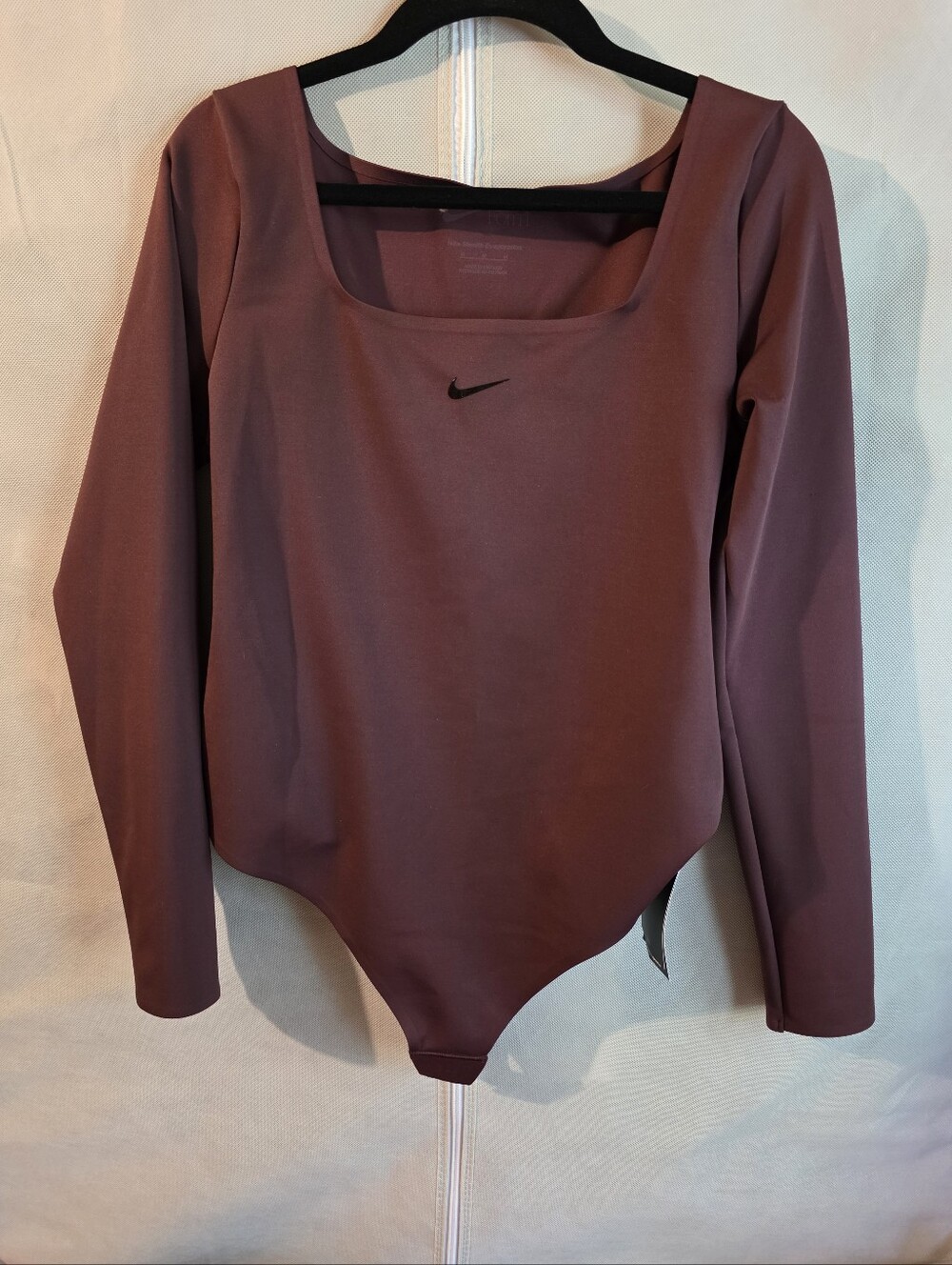 Nike Women's Mauve Long-Sleeve Square-Neck Bodysuit